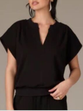 Wit & Wisdom Black Split V-Neck Banded Knit Sweatshirt